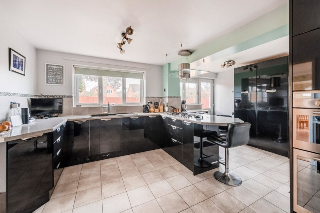 Real Estate-133642