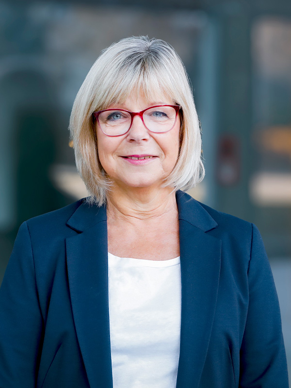 person-ute-bauer-visitenkarte